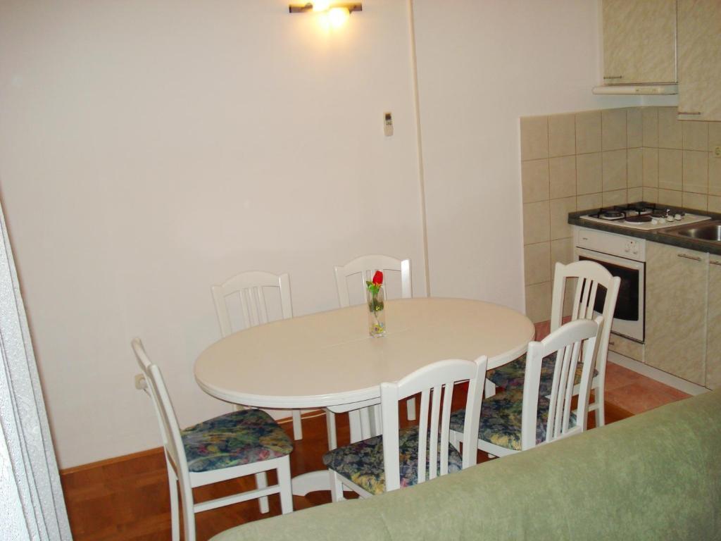 Apartments Nikolas Vodice Room photo